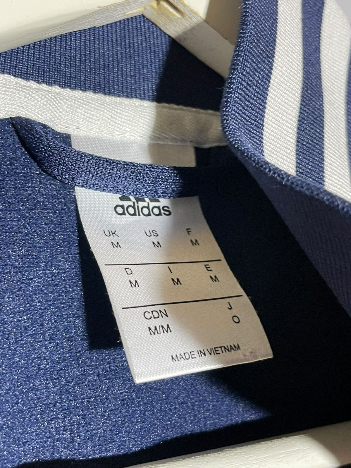 Adidas Bayern Munich Adidas 2017 3 Stripes Football Track Top Size US M / EU 48-50 / 2 - 9 Thumbnail
