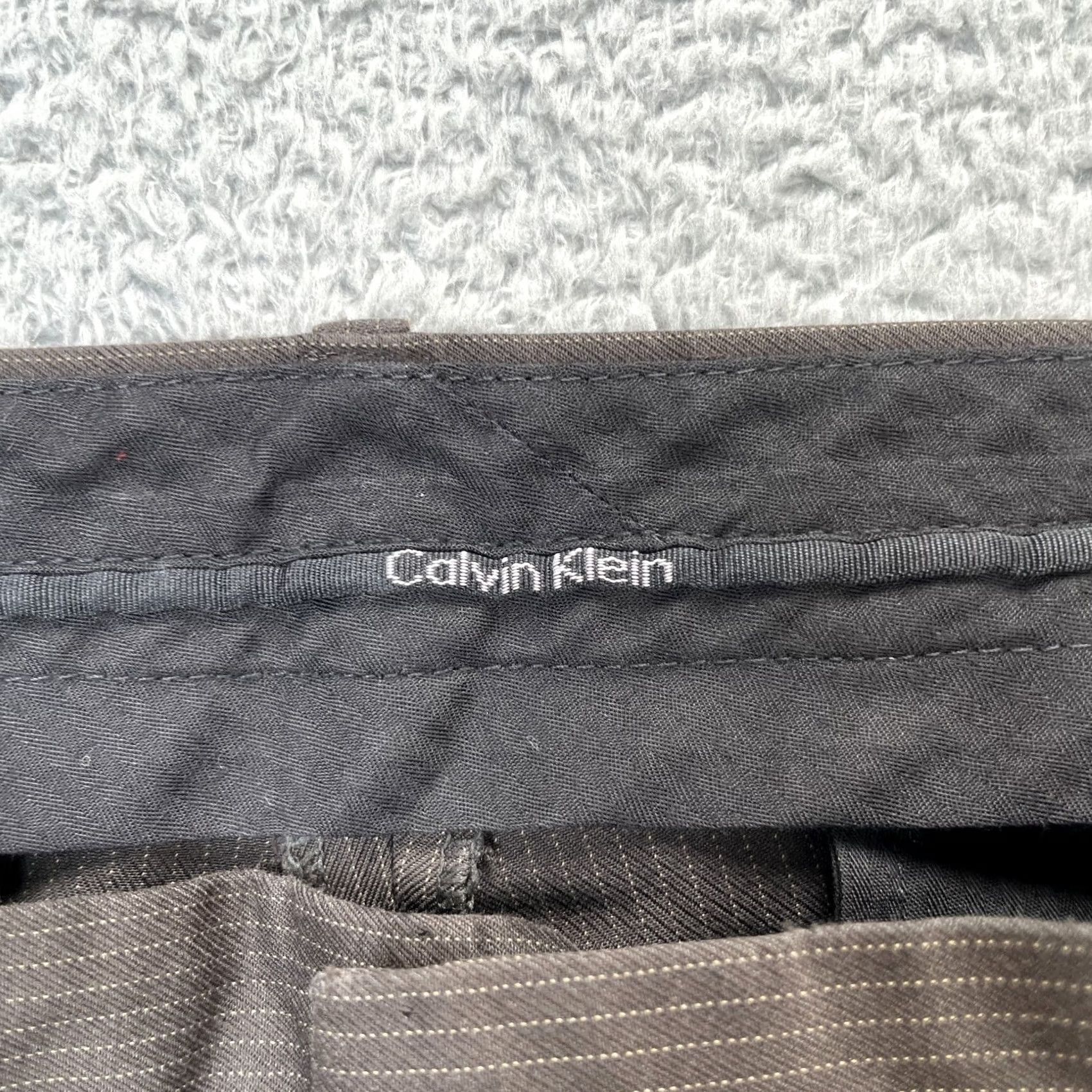 Calvin Klein Calvin Klein Pants Mens 32x32 Brown Dress Straight Leg Pinstripe Business Formal Size US 34 / EU 50 - 4 Thumbnail