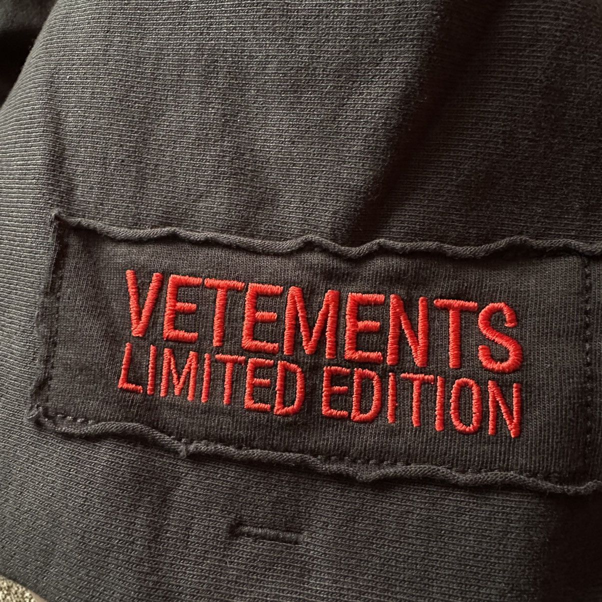 Vetements Vetements RUNWAY J’Adore Hardcore Hoodie Size US XL / EU 56 / 4 - 5 Thumbnail