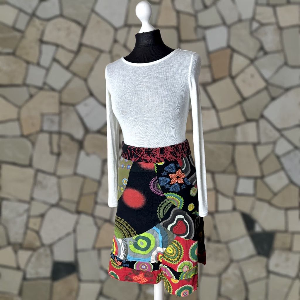 Desigual Desigual Skirt S Women Knee Length Multicoloured Cotton Desigual Skirt Women S Knee Length Multicoloured Cotton Size 28" / US 6 / IT 42 - 1 Thumbnail