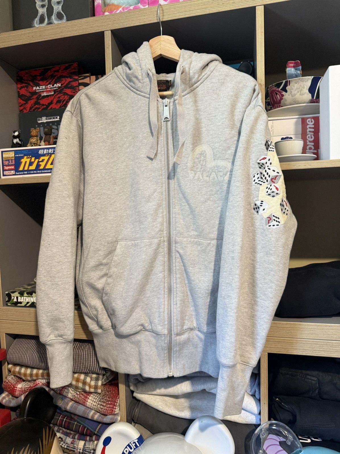 Evisu × Palace Evisu x Palace Dice Arc Logo Zip-Up Hoodie Size US S / EU 44-46 / 1 - 2 Thumbnail
