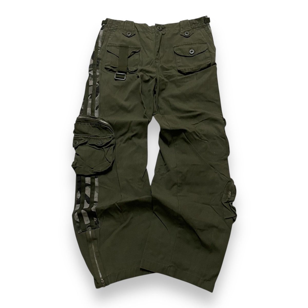 GOAT Crew ORIGINAL MILITARY TACTICAL CARGO POCKET BONDAGE (31x36) Size US 31 - 2 Thumbnail