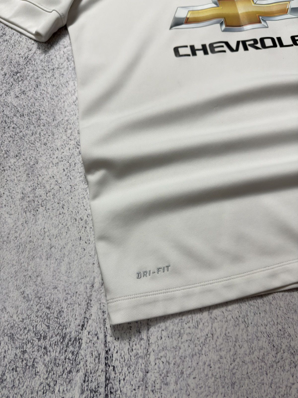 Nike NIKE MANCHESTER UNITED 2014/2015 AWAY FOOTBALL SHIRT JERSEY Size US M / EU 48-50 / 2 - 4 Thumbnail