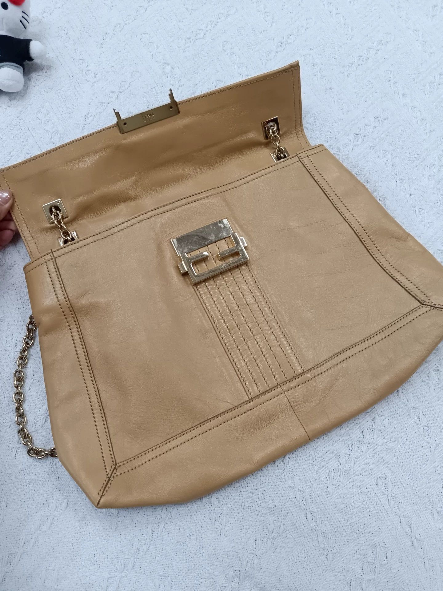 Fendi Fendi Gold-Tone Buckle Shoulder Bag 39x28, Light Wear Size ONE SIZE - 4 Thumbnail
