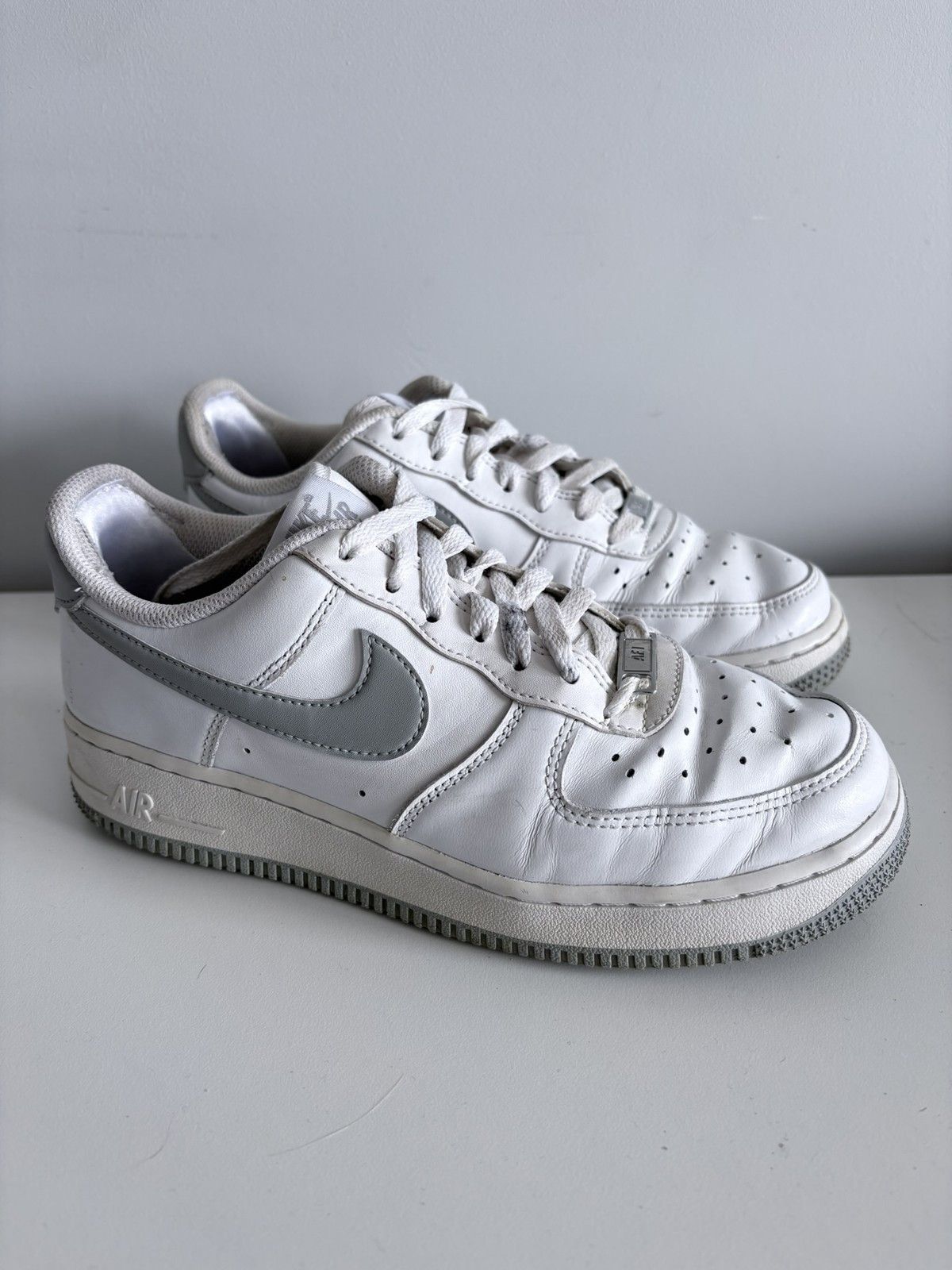 Nike Nike Air Force 1 Low white grey leather women's size 38.5 Size US 8.5 / IT 38.5 - 2 Thumbnail