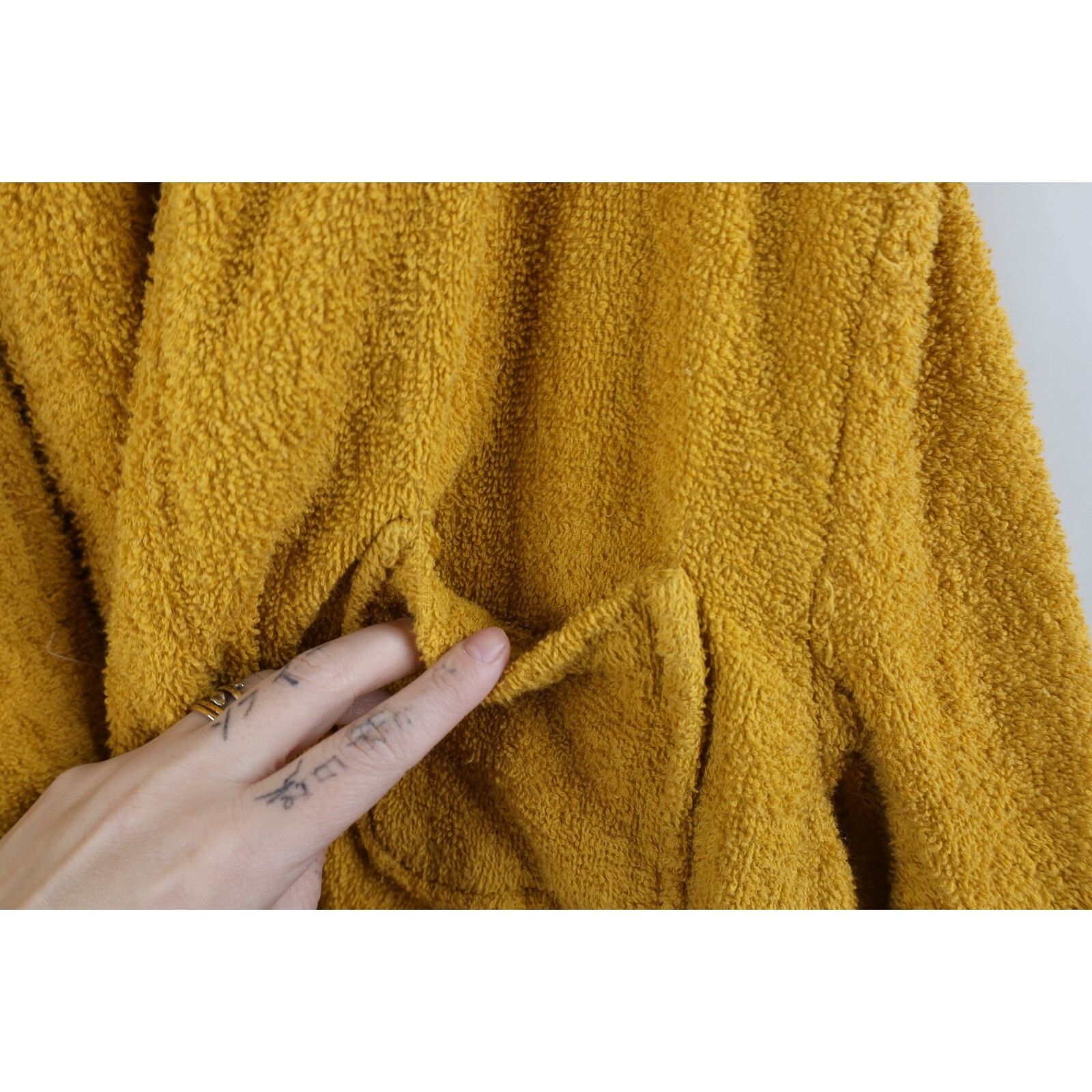 Vintage Vintage 60s 70s Streetwear Belted Terry Cloth Bath Robeat Size US L / EU 52-54 / 3 - 6 Thumbnail