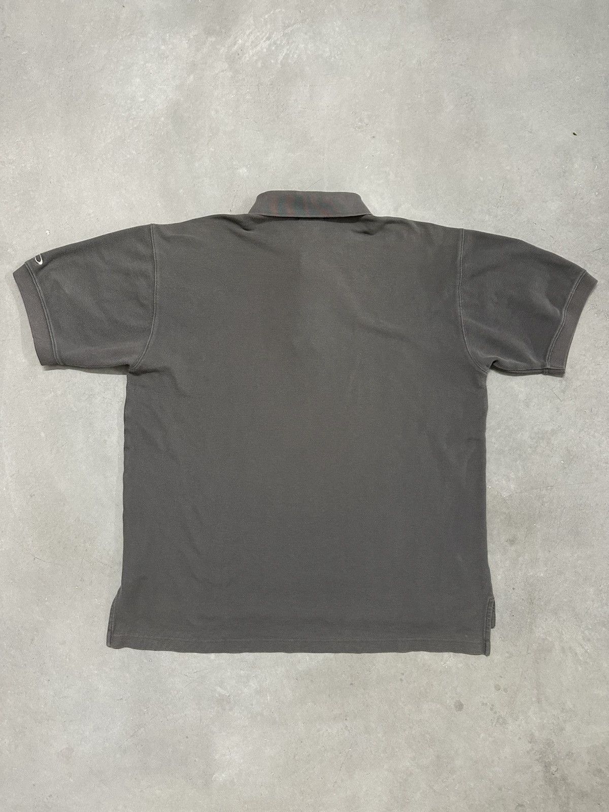 Oakley Oakley Red Tag Grey Polo Size US L / EU 52-54 / 3 - 2 Thumbnail