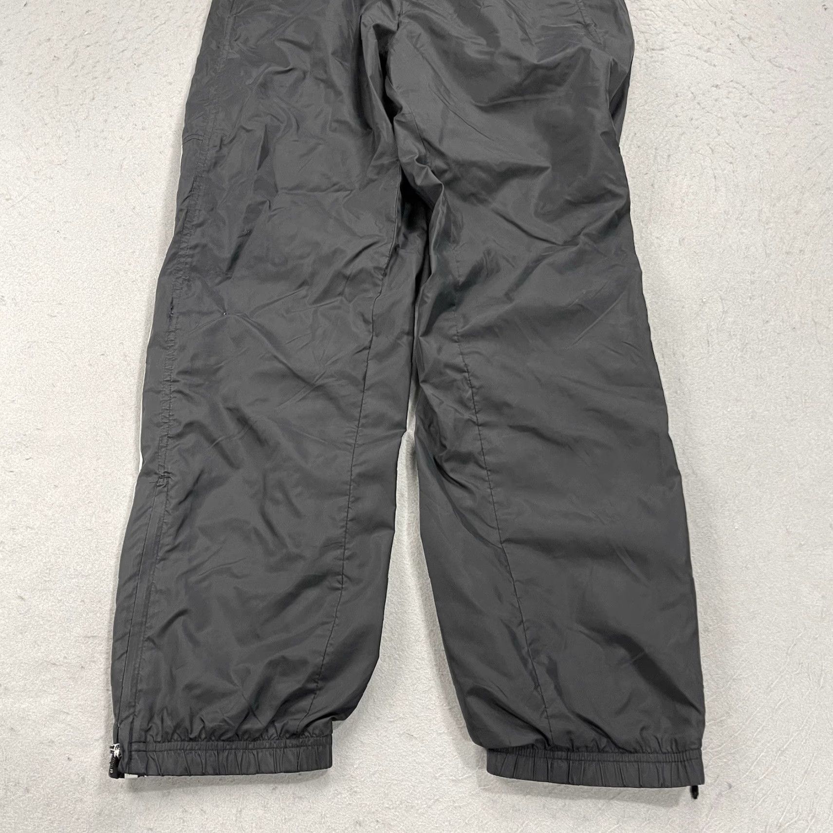 Adidas VINTAGE adidas Track Pants Mens M Black White Striped Zip Cuff Soccer 90s Athleisure Pockets Elastic Waist Lined Nylon Polyester Nylon/Polyester Size US 31 - 3 Thumbnail