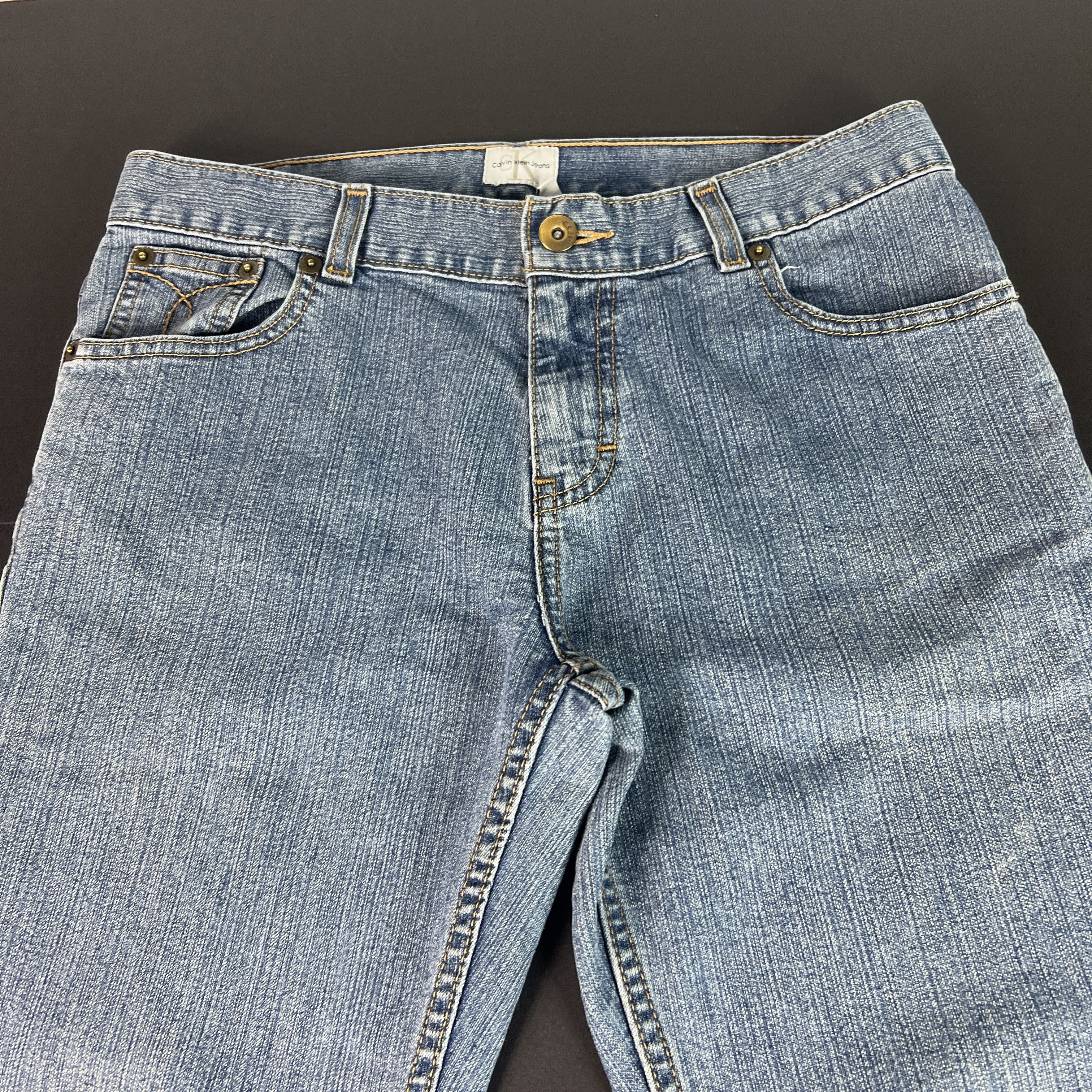 Calvin Klein Y2K Calvin Klein Jeans Low Rise Flare Blue Faded Denim Size 30" / US 8 / IT 44 - 2 Thumbnail