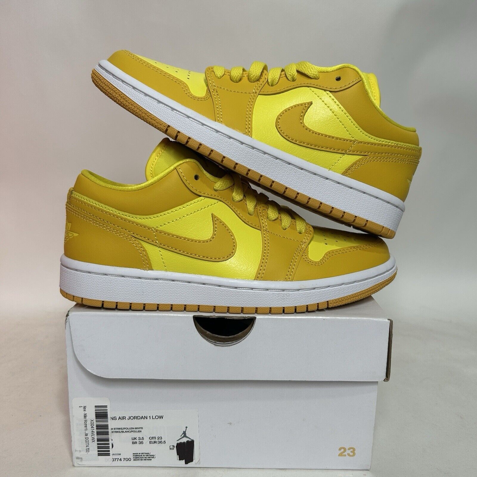 Nike Nike Air Jordan 1 Low Retro WMNS “Yellow Strike/Pollen” 2024 Size US 6 / IT 36 - 1 Thumbnail