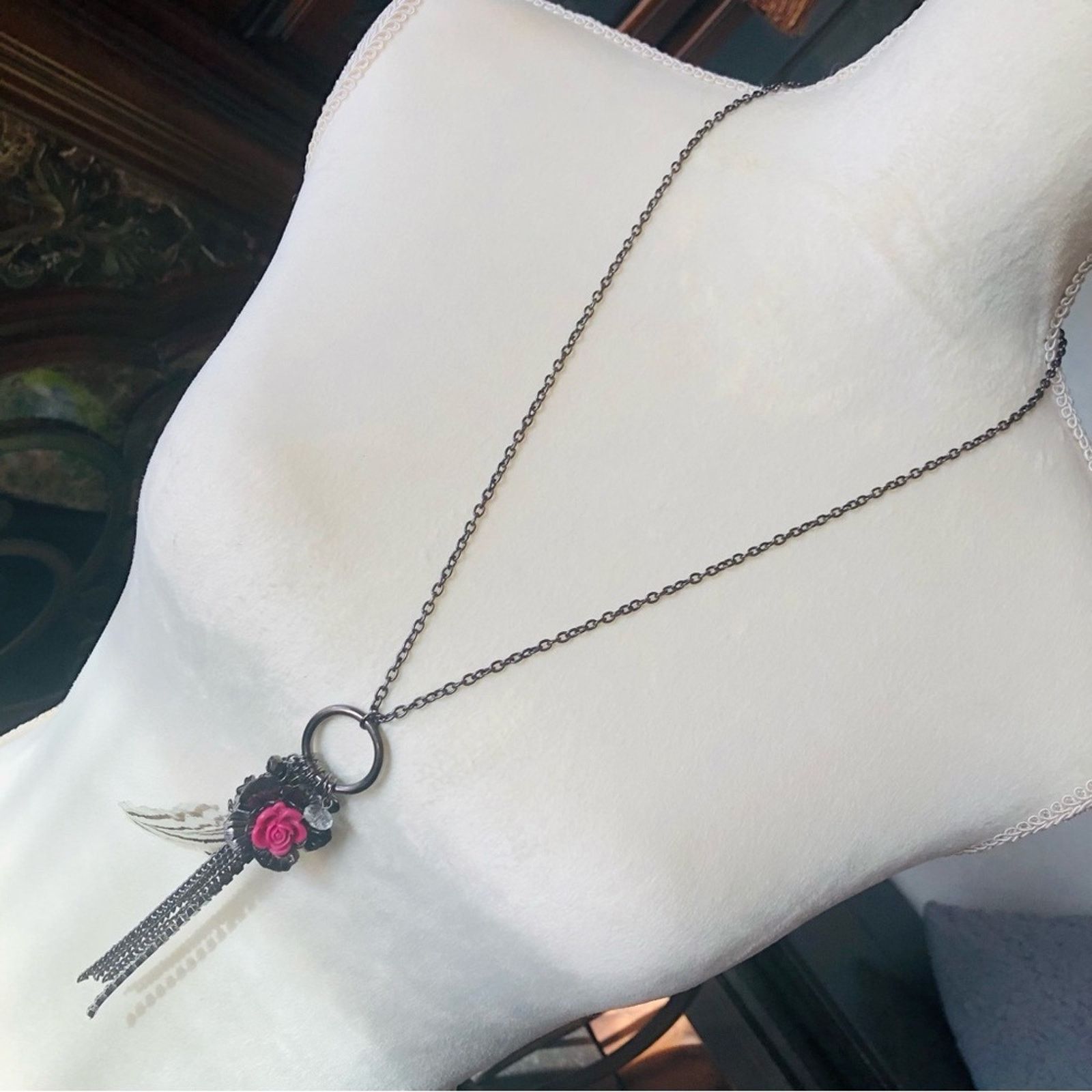 Jewelry Multi Charm Cluster Pendant On Chain Necklace in Grey, Women's