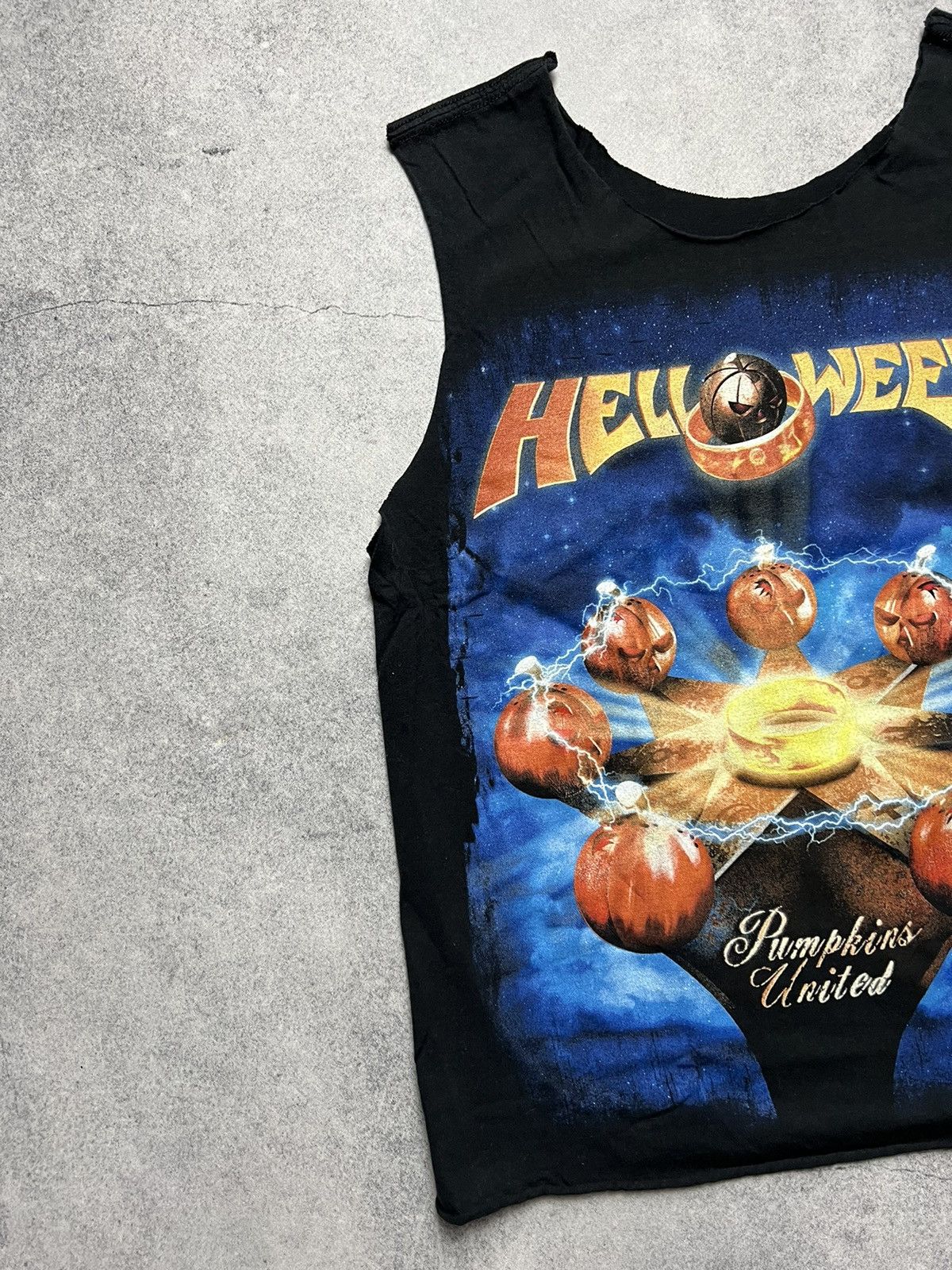 Band Tees 🎃Vintage Halloween Pumpkins United World Tour 2017 Y2K Tee Size US S / EU 44-46 / 1 - 2 Thumbnail