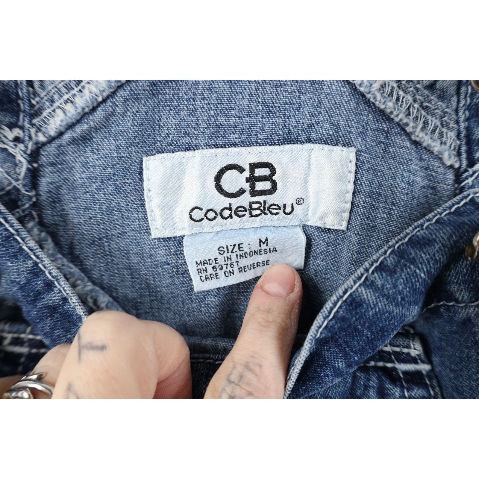 Vintage Vintage 90s Streetwear Faded Denim Jean Shortalls Overalls Size 28" / US 6 / IT 42 - 7 Thumbnail