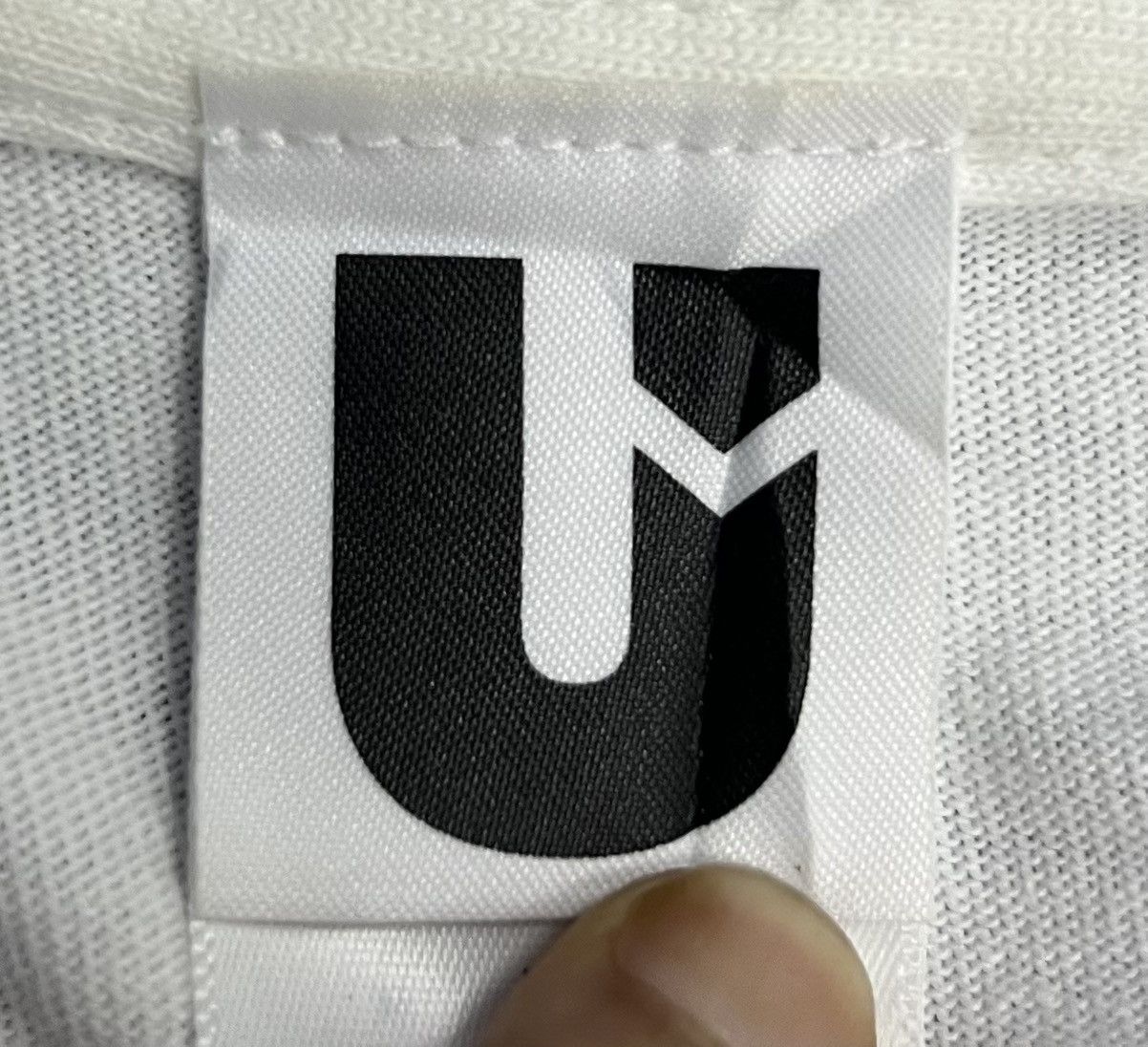 Japanese Brand × Vintage VINTAGE UVERWORLD MADE IN JAPAN SHIRT Size US L / EU 52-54 / 3 - 6 Thumbnail