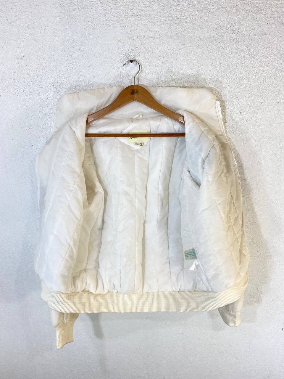 St. Johns Bay vintage st johns bay retro puffer jacket nice design Size US M / EU 48-50 / 2 - 8 Thumbnail