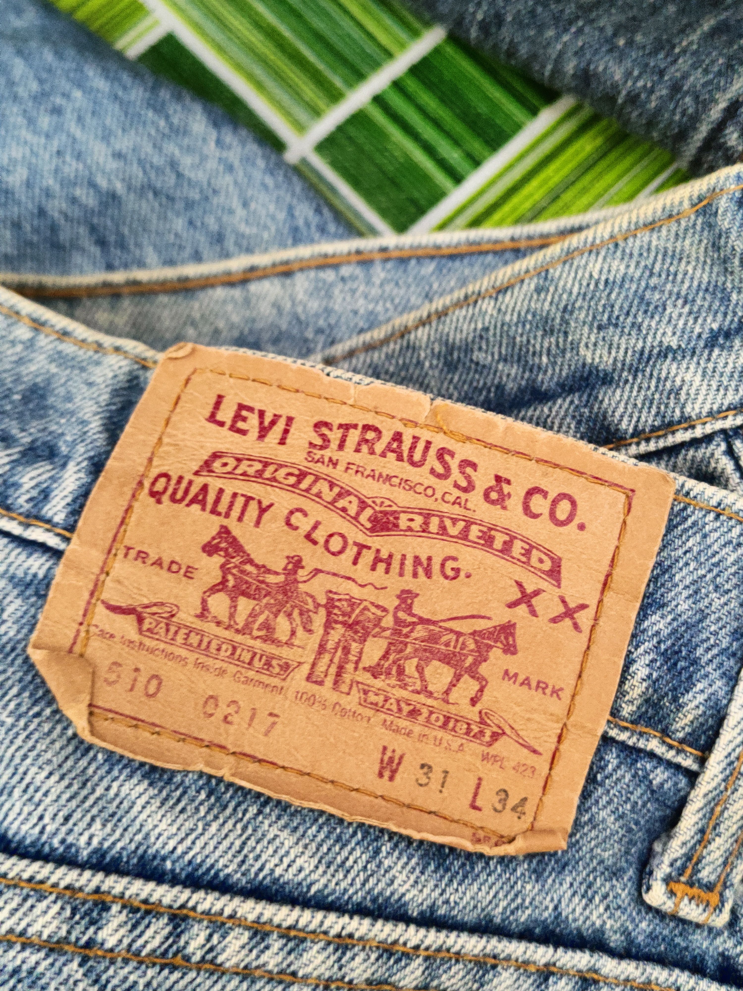 Levi's 510 Levi's Blue Distressed Ripped Jeans #S2832 Size US 31 - 16 Thumbnail