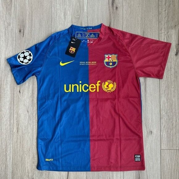 Nike Barcelona Soccer Jersey Lionel Messi #10 Retro Final UCL 200 Size US M / EU 48-50 / 2 - 4 Thumbnail