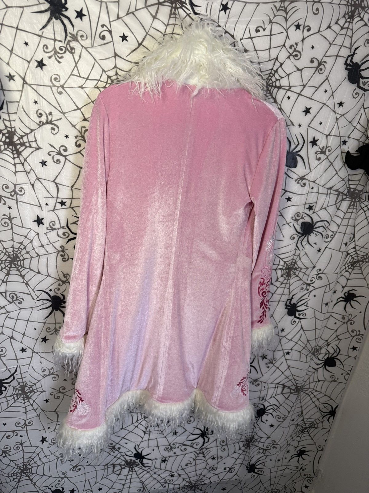 Dolls Kill Dolls Kill Sugar Thrillz Brand new with tag Pink velvet robe Size S / US 4 / IT 40 - 3 Thumbnail