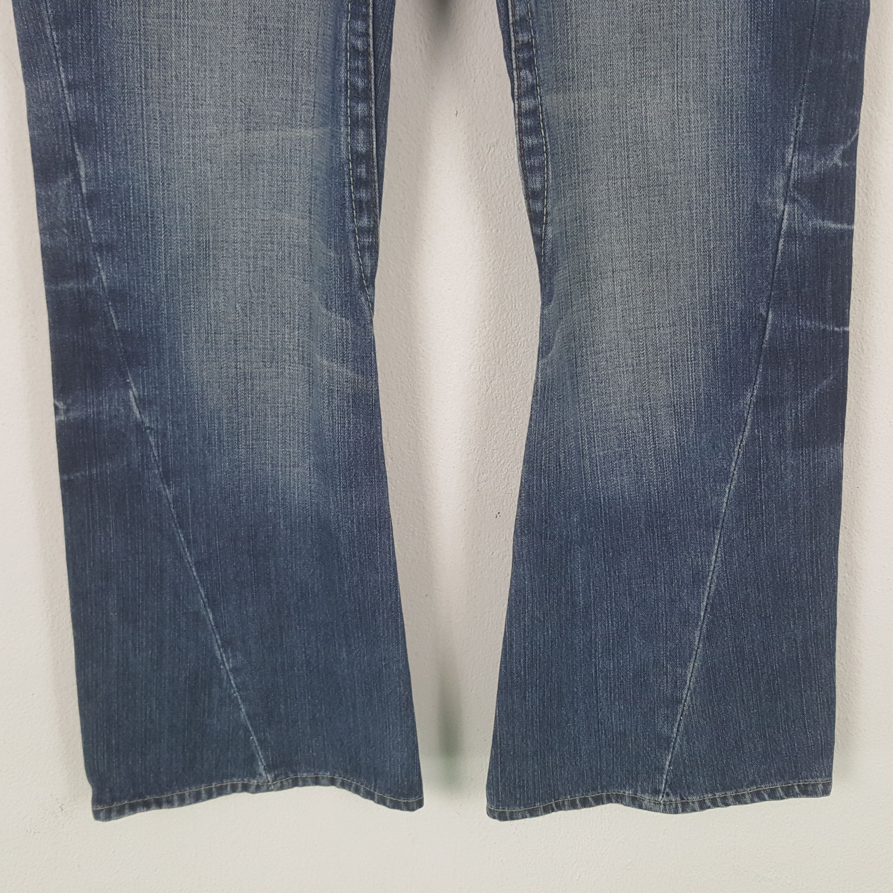 True Religion Vintage True Religion JOEY BootcutStyle Denim Jeans Size US 32 / EU 48 - 3 Thumbnail