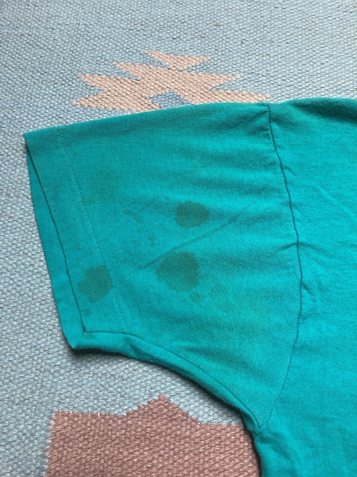Fruit Of The Loom × Vintage Vtg 80s pocket t shirt fruit of the loom blank soft cotton L Size US L / EU 52-54 / 3 - 9 Thumbnail