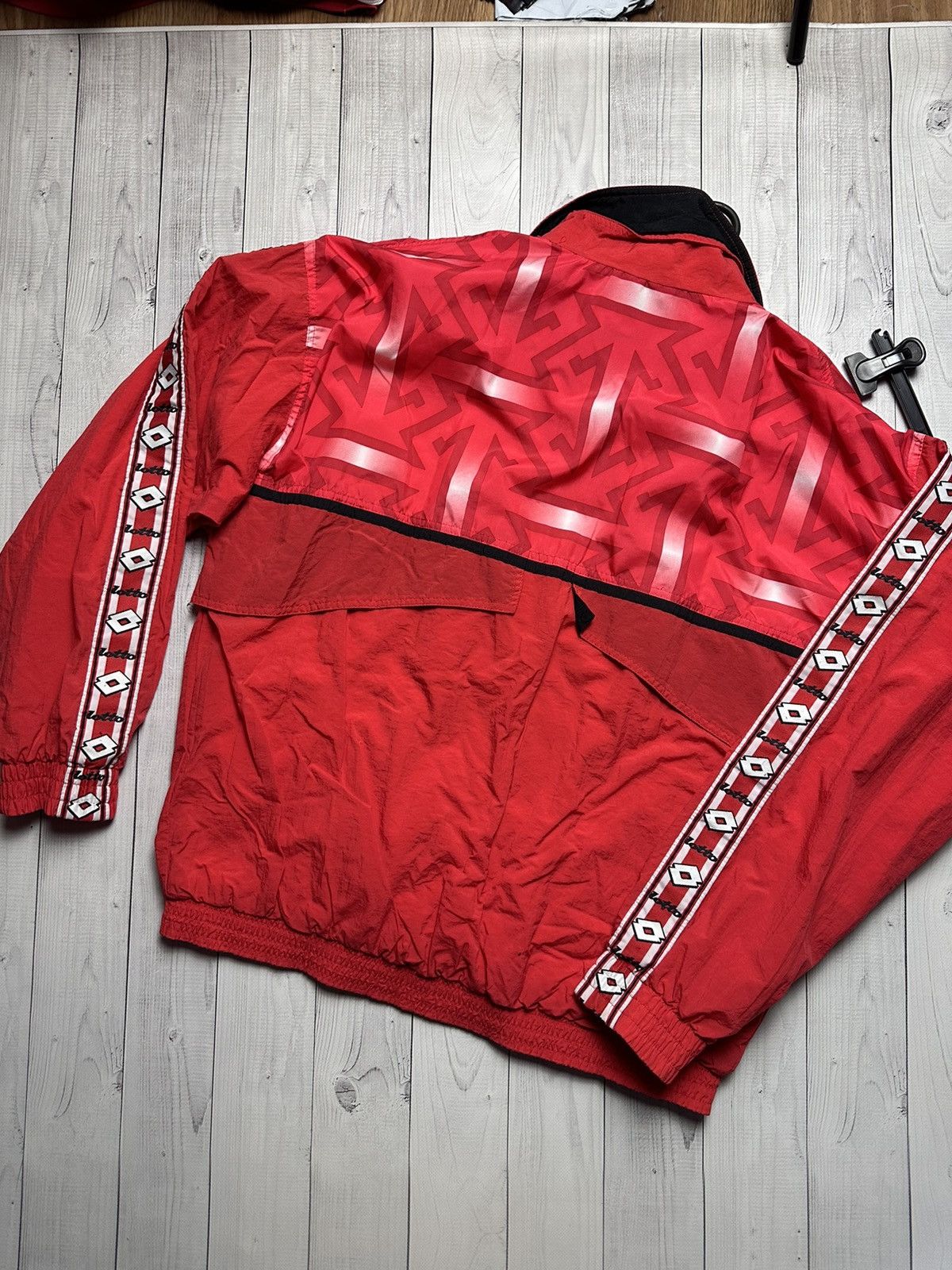 Lotto Sport × Vintage Vintage Lotto tracksuit AC Milan red rare size L Size US L / EU 52-54 / 3 - 9 Thumbnail