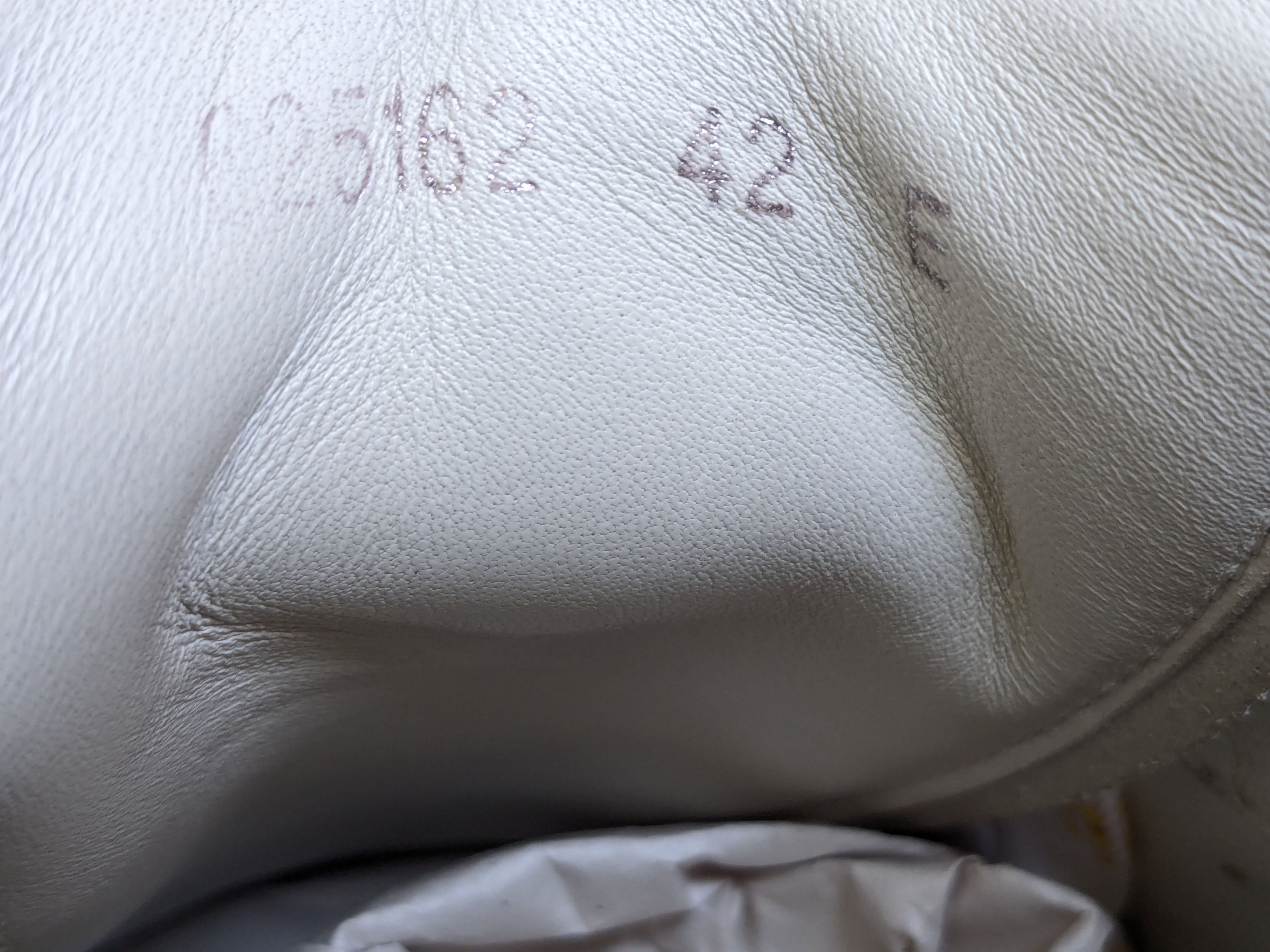 Alexander McQueen Alexander McQueen Larry Oversized Sneakers 9 42 White Yellow Size US 9 / EU 42 - 9 Thumbnail