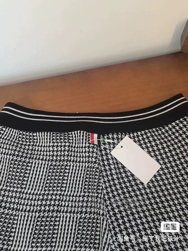 Thom Browne Thom Browne size 1 Plaid knitted long pants Size US 39 - 6 Thumbnail