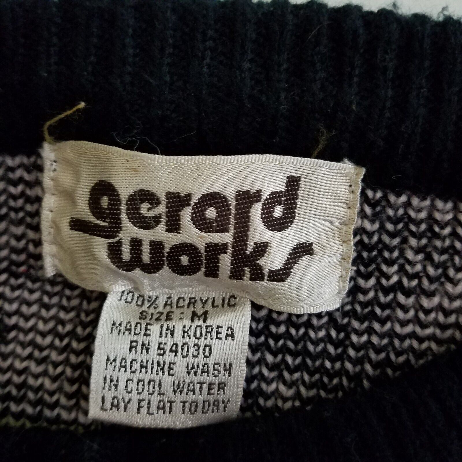 Vintage Vtg 90s Gerard Works Snowflake Nordic Knit Sweater Womens M Size M / US 6-8 / IT 42-44 - 5 Thumbnail