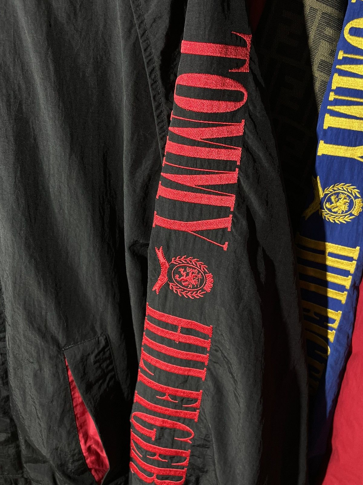 Tommy Hilfiger × Vintage Jacket Tommy Hilfiger Spell Out 90’s Vintage Size US L / EU 52-54 / 3 - 6 Thumbnail