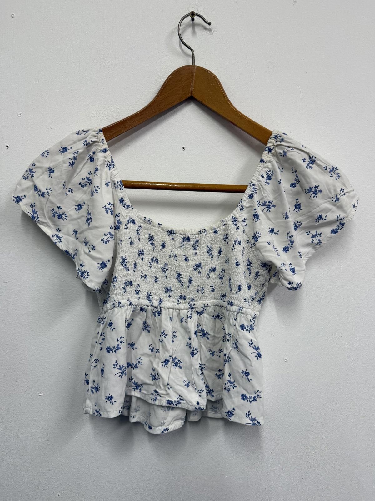 Hollister Hollister California Women's White and Blue Floral Puff-Slee Size XS / US 0-2 / IT 36-38 - 5 Thumbnail