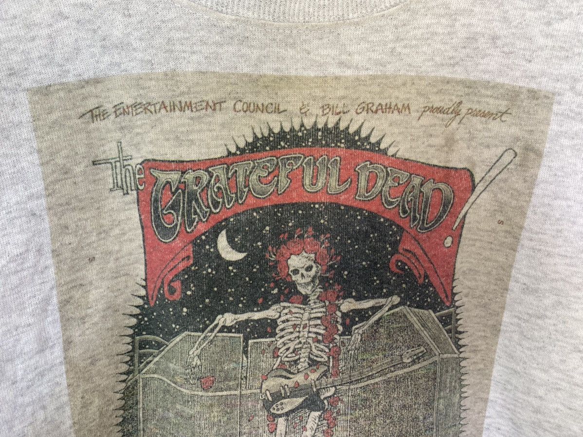 Band Tees 1982 Grateful Dead Live at Recreation Hall, UC Davis Size US L / EU 52-54 / 3 - 5 Thumbnail