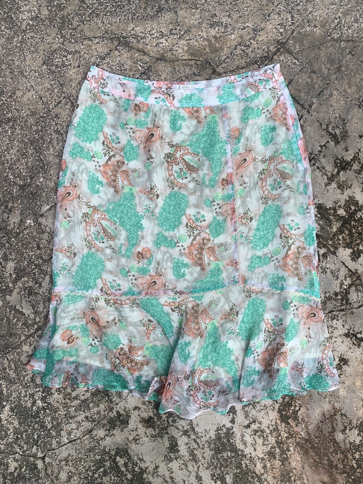 Vintage y2k Chic324 Paris Green Floral Trim Ruffle Mesh Midi Skirt Size 30" / US 8 / IT 44 - 1 Thumbnail