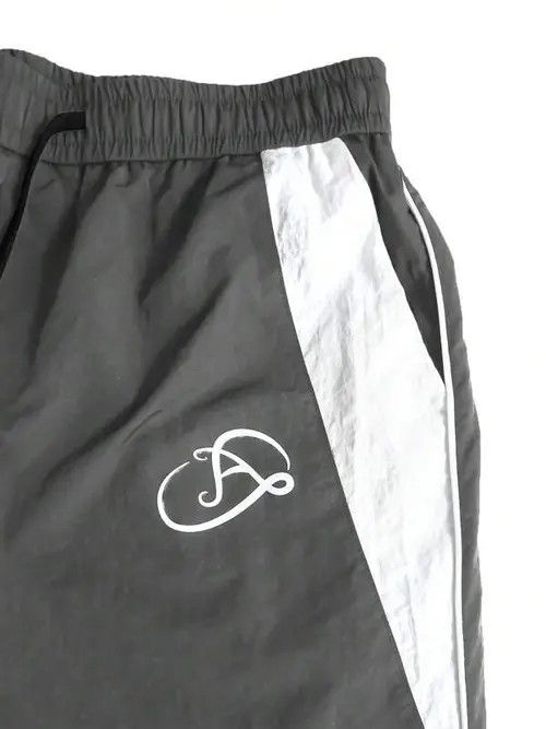 Other Letter print Y2K parachute gorpcore Size US 36 / EU 52 - 3 Thumbnail