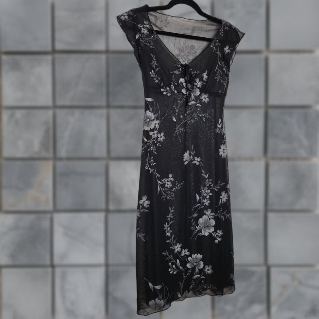 Vintage VINTAGE Dress Midi Women S Black Floral Gothic Emo Punk Milkmaid Whimsy Fairy y2k Floral Sheer Vintage Size S / US 4 / IT 40 - 1 Thumbnail