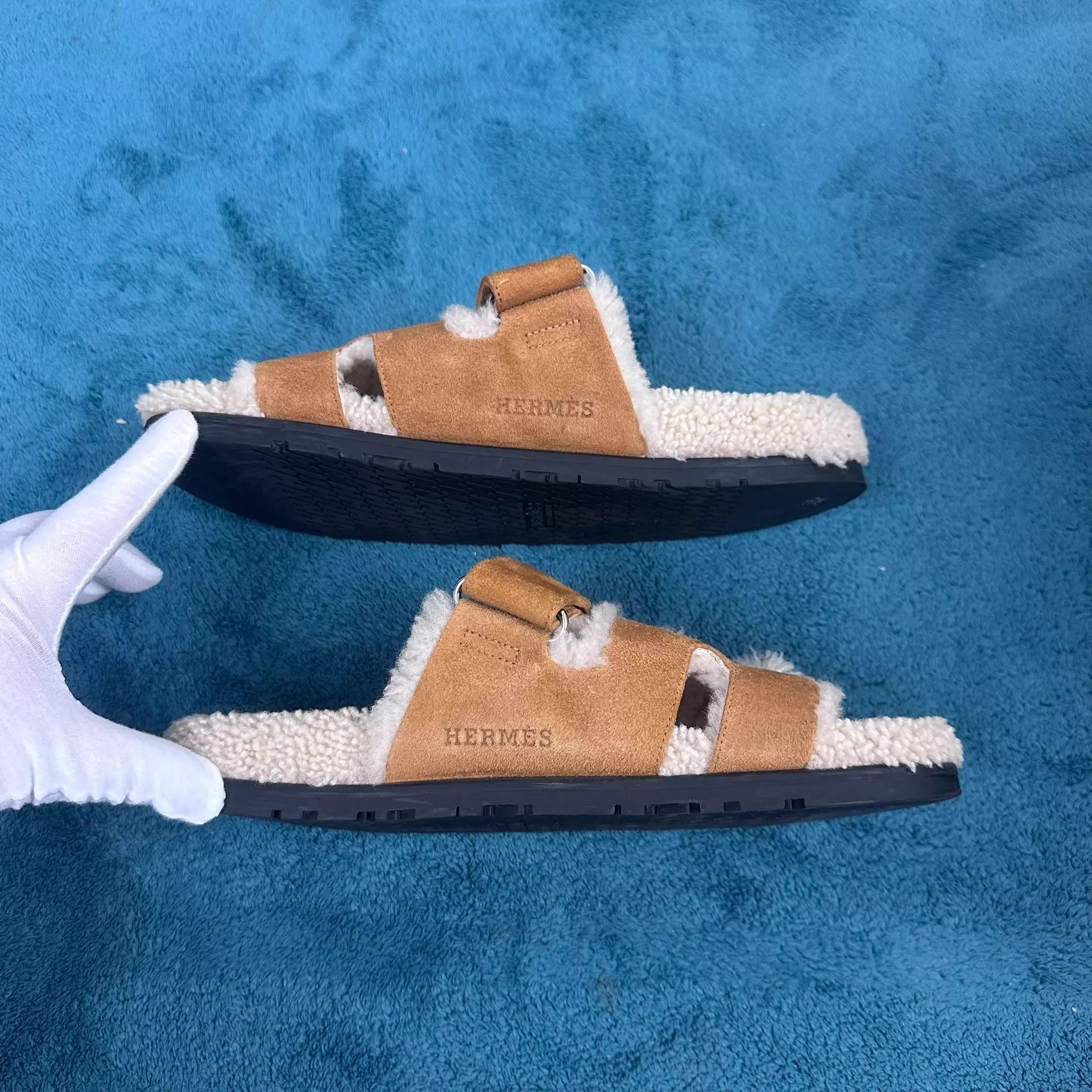 Hermes Men's Hermès Chypre Suede Slides Brown 40 Mint Size US 7 / EU 40 - 3 Thumbnail