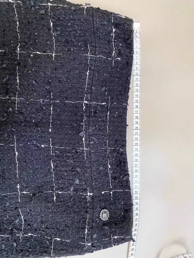 Chanel Chanel Tweed sequin knitted skirt Nextarrow-2505 Size 26" / US 2 / IT 38 - 7 Thumbnail