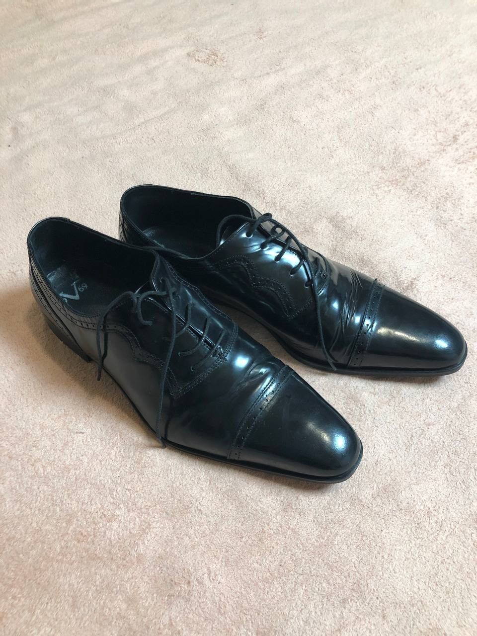 Versace Vintage Versace Streetwear Casual Leather Shoes Size 11 Size US 11 / EU 44 - 8 Thumbnail