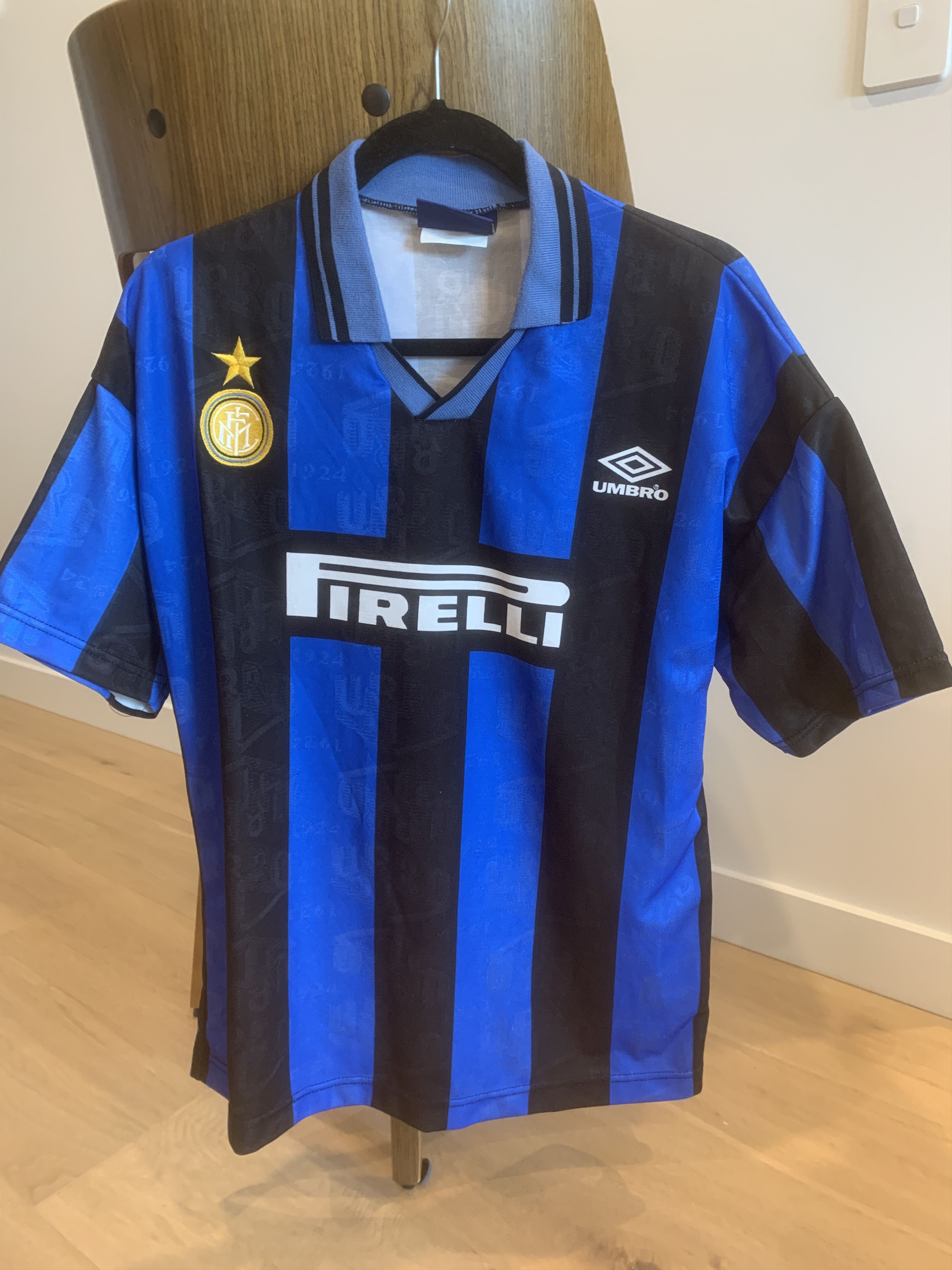 Umbro Vintage Inter Milan 1995/96 Home Kit Size US S / EU 44-46 / 1 - 4 Thumbnail