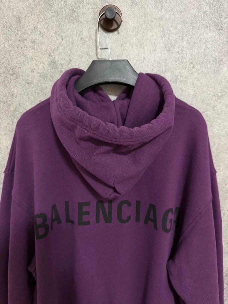 Balenciaga Balenciaga Hoodie Hoodie back monogrammed logo purple Size US S / EU 44-46 / 1 - 6 Thumbnail