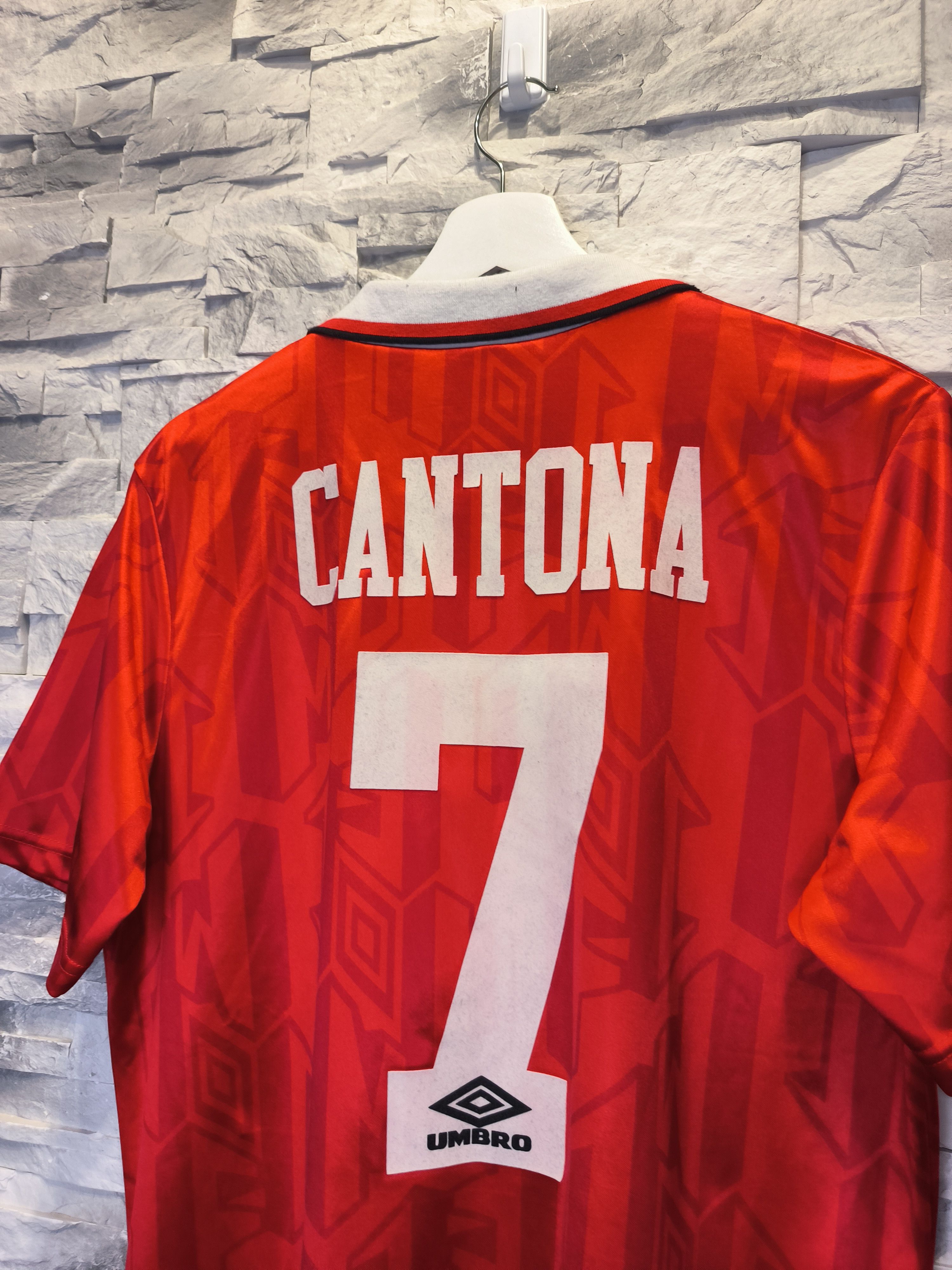Umbro × Vintage Cantona Manchaster United Umbro 1993/94 Jersey Vintage #7 Size US L / EU 52-54 / 3 - 4 Thumbnail