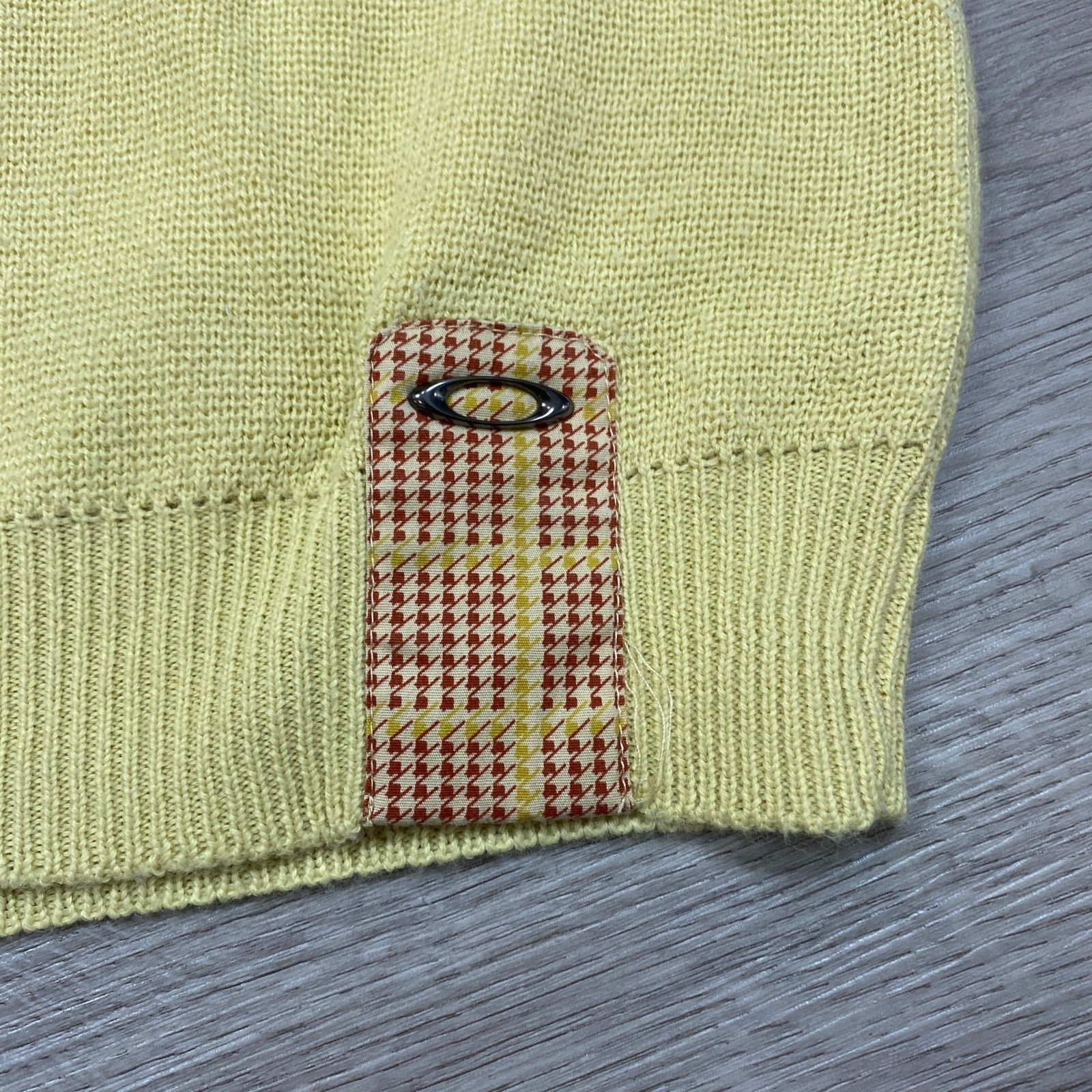 Oakley × Vintage Rare VTG 2006 Oakley Wool Blend Elbow Patch Sweater Large Size US L / EU 52-54 / 3 - 8 Thumbnail