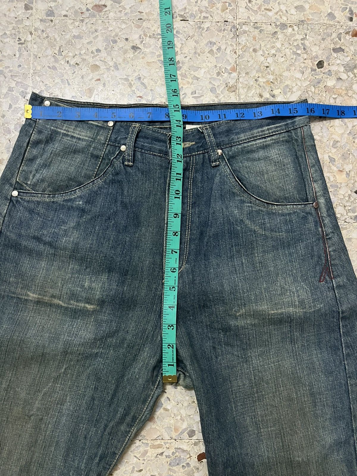 Levi's Vintage Clothing RARE LEVI’S ENGINEERED JEANS ASYMMETRICAL 2-TONE REWORKED Size US 32 / EU 48 - 14 Thumbnail