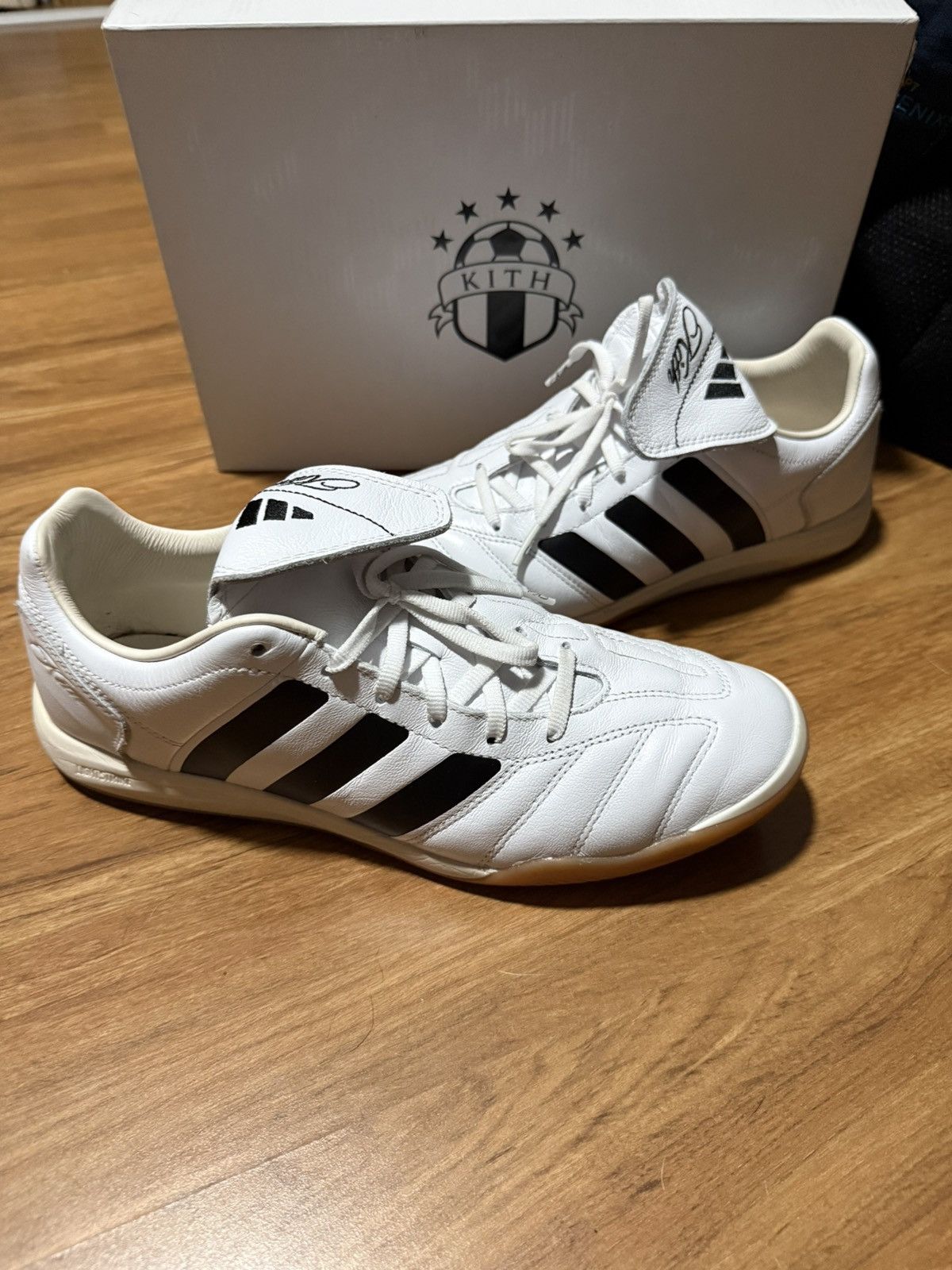 Adidas × Kith Adidas predator 2002 IC Size US 10 / EU 43 - 1 Thumbnail