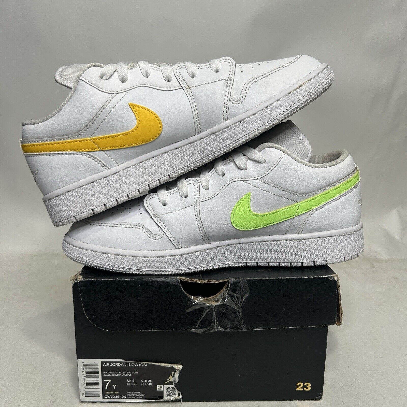 Nike Nike Air Jordan 1 Low Retro GS “Neon Swooshes” 2024 Size US 8.5 / IT 38.5 - 3 Thumbnail