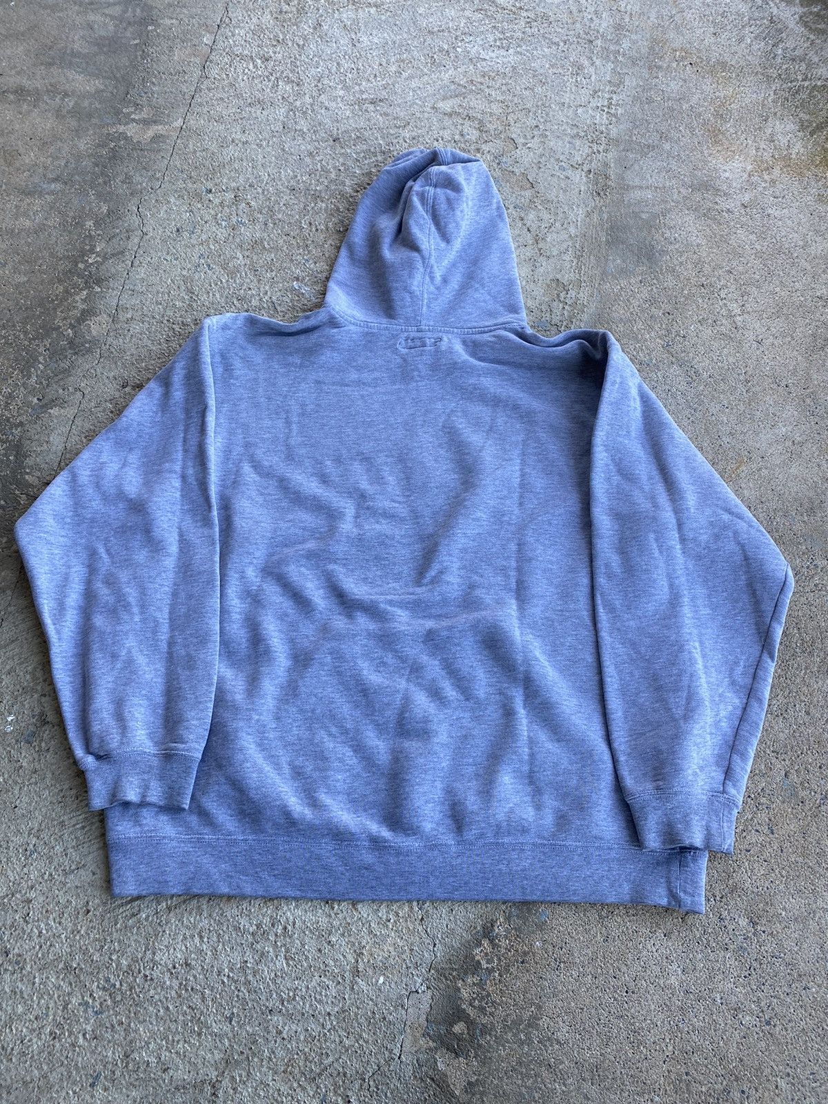 Quiksilver × Vintage Vintage Y2K Quiksilver Camo Center Logo Grey Hoodie Size US L / EU 52-54 / 3 - 7 Thumbnail