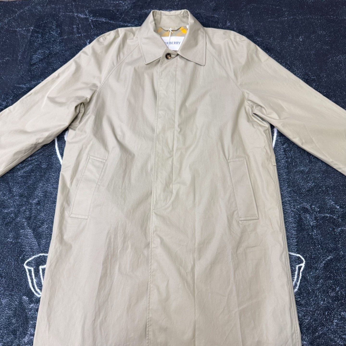 Burberry Burberry Beige Trench Coat Size US L / EU 52-54 / 3 - 1 Thumbnail
