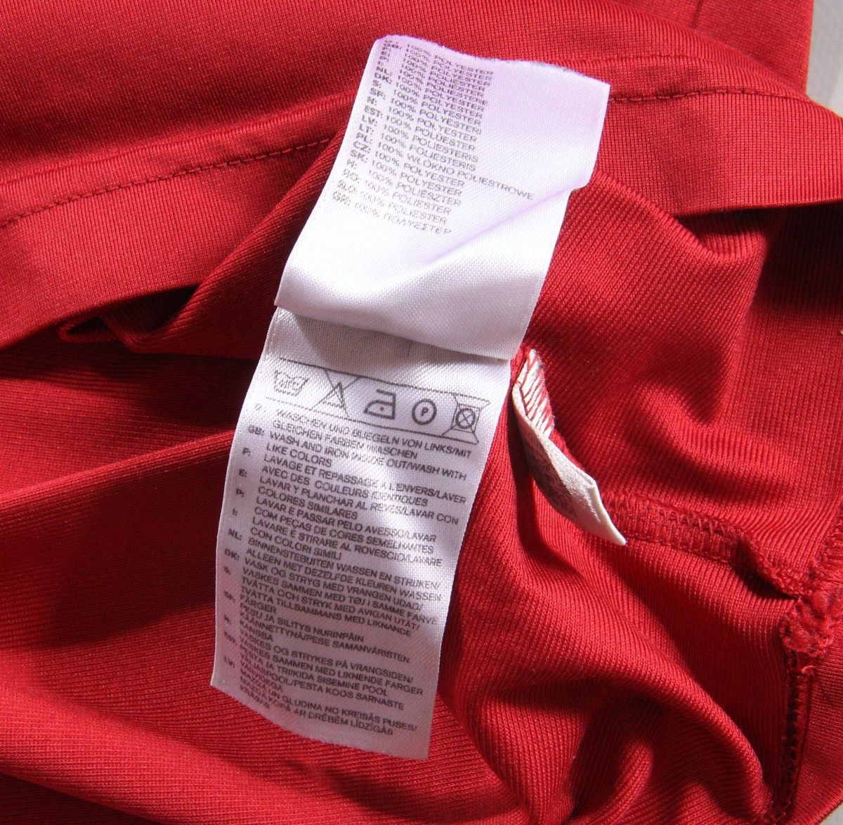 Adidas Adidas Vintage Shirt Tee Soccer Football Red Retro 90s L Size US L / EU 52-54 / 3 - 6 Thumbnail