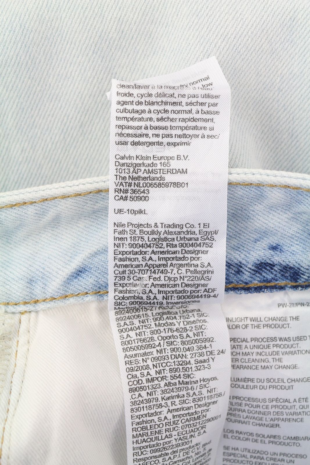 Calvin Klein REGULAR TAPER W29/L30 Light Blue Washed Zip Fly Denim 85324 Size US 29 - 9 Thumbnail