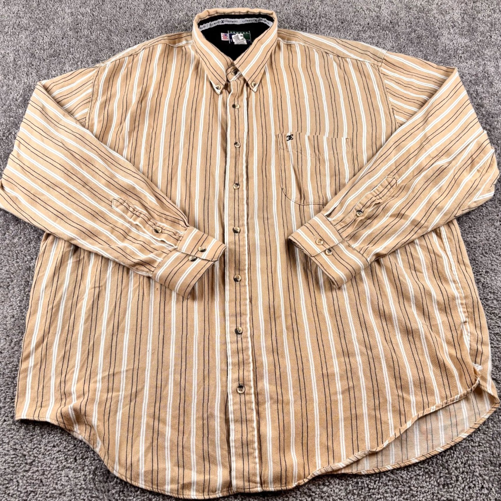 Vintage VINTAGE DC Cowboy Equipment Shirt Men’s 2XL Beige Long Tail Western Made USA Size US XXL / EU 58 / 5 - 2 Thumbnail