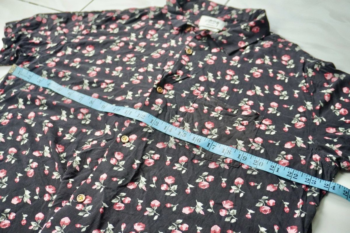 Stussy Stussy button up rayon red roses full printed rare piece Size US L / EU 52-54 / 3 - 17 Thumbnail